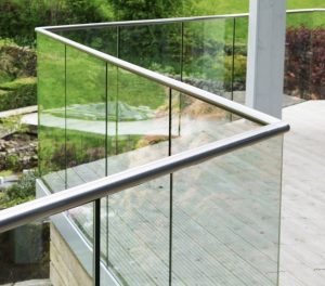 glassrekkverk glassrekkverk